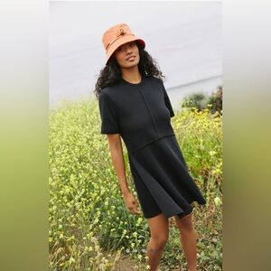 Sweaty Betty Black Mini Short Sleeve Revive T-Shirt Dress in Size 0-2